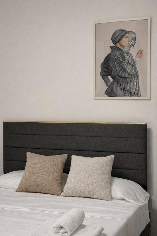 The Urban Lodge bedroom detail